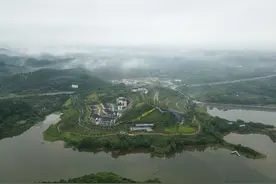 高歌“东进”  今年1-6月东进区域项目总投资达767亿元视频封面