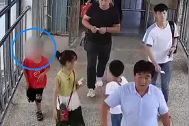 男孩不肯写作业出走，混上去北京的火车视频封面