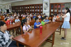 趣味手工、亲子互动、国学课堂、学做小馆员......滨州市图书馆趣味活动人气旺图片