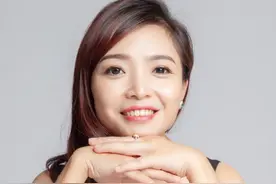2019封格女性｜亲睦家·营运中心总经理 叶玲： 热爱为引 她在大健康领域大放异彩视频封面