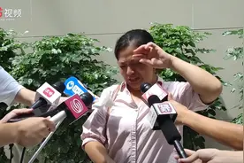 催泪视频！被拐20年，母子终相认！看一次哭一次视频封面