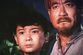 “和新中国一起成长”赏影——《闪闪的红星》红星照我去战斗视频封面