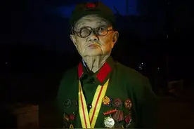 央视八一特辑丨神枪手的传奇人生：抗战老兵李安甫图片