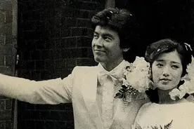 请回答1980：山口百惠为爱退出娱乐圈图片