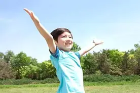 孩子性格软弱，家长可从这些心理方面入手帮助图片
