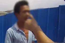 男子涉嫌酒驾称因喝了藿香正气液 民警立即喝了一瓶进行测试视频封面