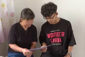还没开学就火了！00后男孩高分报考女子学院，母亲：找媳妇不用愁视频封面