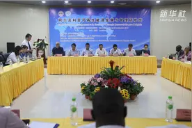 在兰州 这个培训班教外国专家学技术视频封面