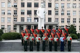牢记初心使命！南开入伍学子以报国之志书写青春视频封面
