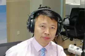 美文美声▏“我和我的祖国”经典诗文诵读：《读中国》图片