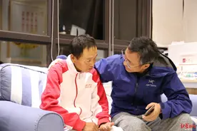 千里寻亲！离家出走25年，这群成都人帮助他找到家图片