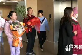 “67岁自然受孕产女”引热议，专家：满足一定条件有可能性图片