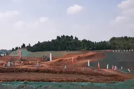 资阳临空经济区一期完成投资超87亿元 5条主干道明年将竣工投用视频封面