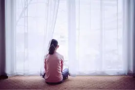 “这是我人生的污点！”13岁学霸乖乖女竟拿刀自伤，原因引人深思图片
