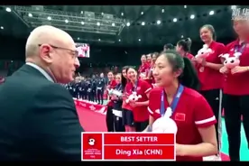 “小蚂蚁”的“大能量”——专访中国女排队员丁霞视频封面