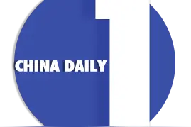 邻居家着火，女子穿睡衣疯狂敲门救下一家6口丨观天下图片