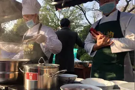 「视频」淮扬经典美食，五亭桥畔摆下擂台赛图片
