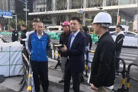 深圳福田CBD道路开挖，区长现场调研，提出一批改善措施视频封面