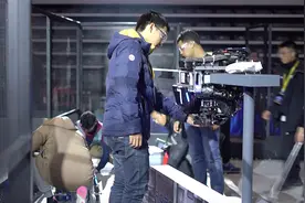 机器人“打架”：比武力更比脑力视频封面