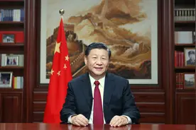 习近平时间|万众一心加油干！习近平新年贺词为脱贫攻坚鼓劲视频封面