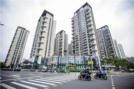 克拉玛依万达广场全面复工 预计年底投入使用图片
