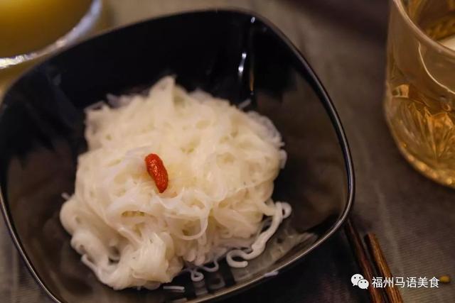 花胶红豆牛奶贝柱 2026年花胶红豆莲子炖牛奶做法