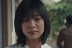 唐人街探案阿温在酒吧唱的歌叫什么 唐人街探案第一集阿温唱的歌图片