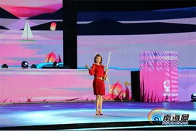 海南首届农民春晚在儋州举行 蒋大为、周冰倩等明星到场倾情演唱图片