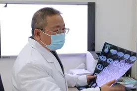 吸烟防新型病毒？专家：没保护反增加风险视频封面