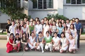 医者担当｜上海医生女儿给“前线”医生写信，如果爸爸也去了我会乖的图片