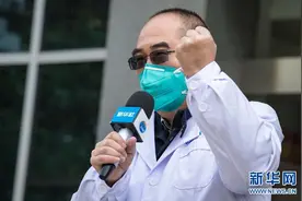 团结起来！我们万众一心！——中国抗疫人民力量的生动实践图片