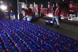 爱心物资运抵孝感后，他们想要做更多事图片
