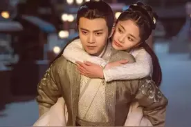 姐弟恋专业户、直播啃盘子 30岁的谭松韵靠最美“哭戏”霸热搜图片