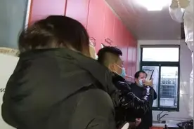 瑟瑟发抖！有闵行人家里来了只蝙蝠，到底该怎么办？图片