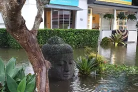 澳洲“怪兽雨暴”长千公里 侵袭悉尼至布市图片