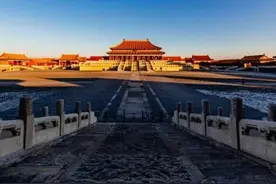 600岁故宫出“自传”，送给中国孩子的文化大礼，超好玩图片