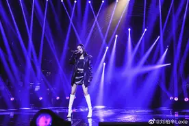 《歌手·当打之年》奇袭华晨宇，刘柏辛的“自由式”图片