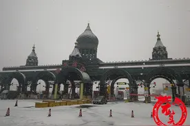 受降雪天气影响 哈同高速部分封闭图片