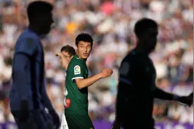 武磊连续首发无奈输球，阿森纳曼联取胜冲击欧冠图片