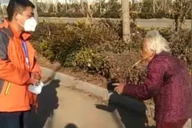 九旬母亲想念七旬女儿，出门送馒头迷路视频封面