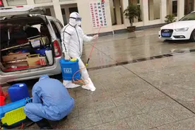 “疫”隔两地援鄂小伙与父亲互通家书：期待春暖花开，我会回到您身边图片