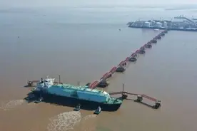 全球海上原油储存接近历史最高水平图片