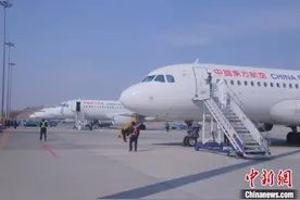 青藏高原最大国际机场运营航点恢复至39个图片