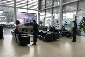 买车一族 线上就能看车啦！还在等什么？图片