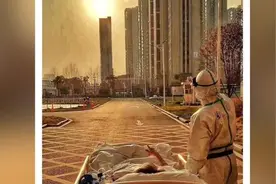 陪老人看夕阳医生：看到阳光我和他都笑了视频封面