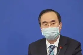 红外额温计是否准确？对人体有没有辐射？关于体温计的那些事，来听专家的解答图片