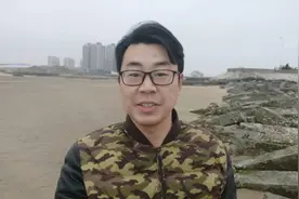 今朝更好看丨海滩寻宝！威海抖音达人渔村小马带你到海滩赶海图片