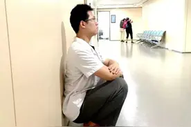 蹲一蹲，利全身！这套简单易学的养生五蹲法，在家就能做图片
