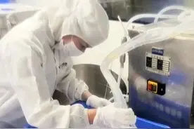 价格远低市价，贵阳高新区一企业1万瓶免洗手消毒凝胶保供给图片