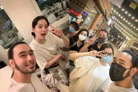 时代的眼泪！欧阳娜娜干爹竟是童年回忆杀里的他图片
